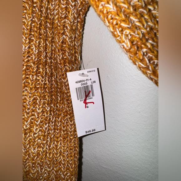 NWT - Old Navy Cozy Brown & White Knit Sweater Large - Picture 3 of 6